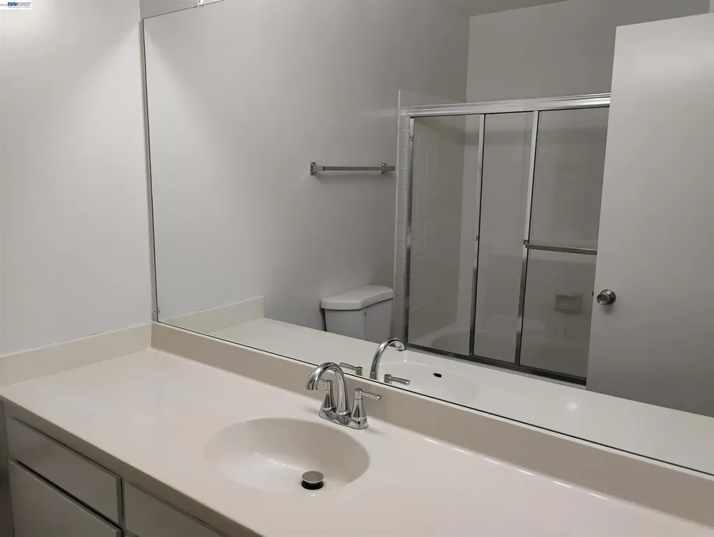 4266 Warbler Loop Fremont CA 94555