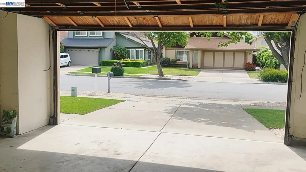 4266 Warbler Loop Fremont CA 94555