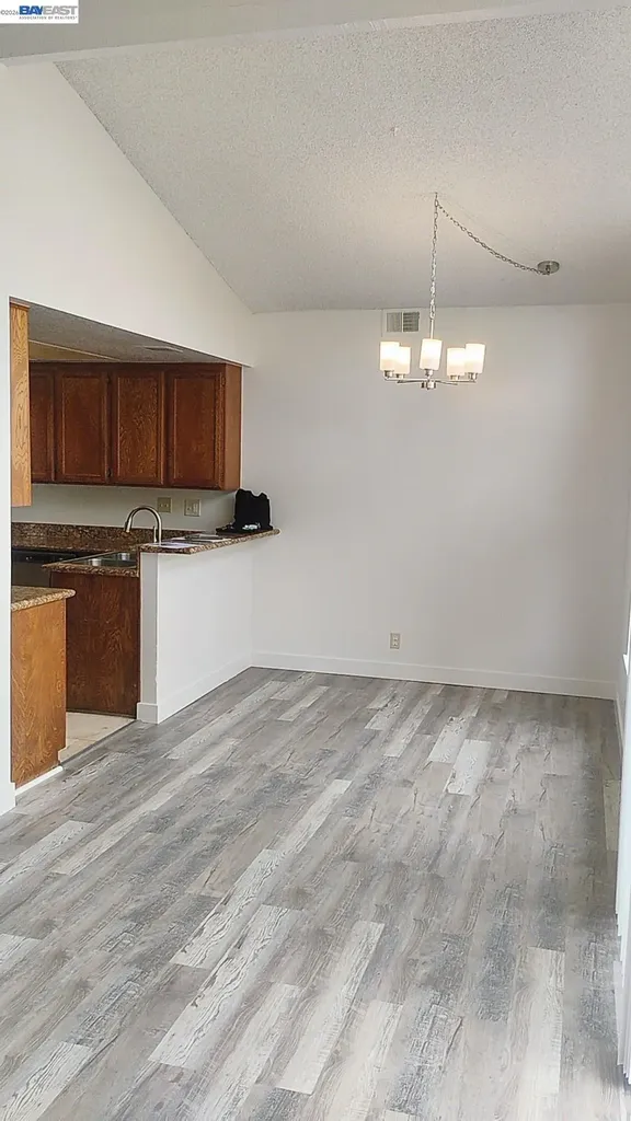 4266 Warbler Loop Fremont CA 94555