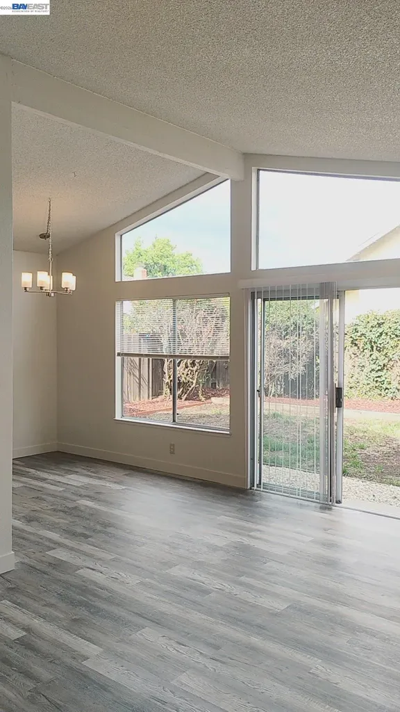 4266 Warbler Loop Fremont CA 94555