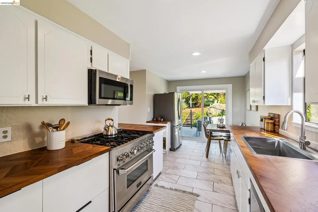 6025 Jordan Avenue El Cerrito CA 94530