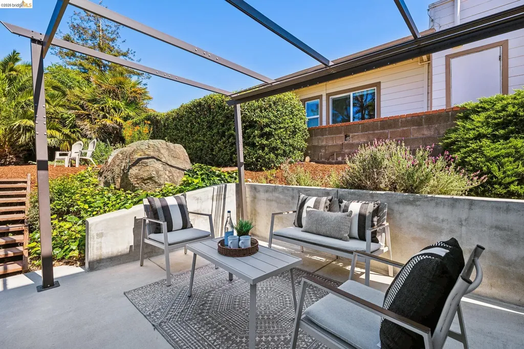 6025 Jordan Avenue El Cerrito CA 94530