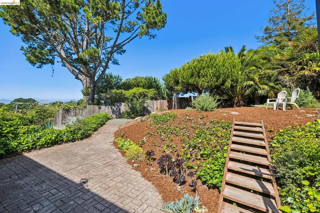 6025 Jordan Avenue El Cerrito CA 94530