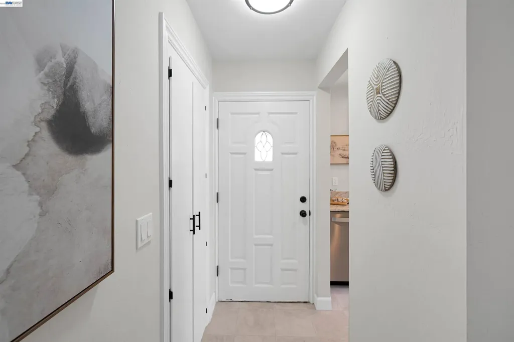 31032 Carroll Avenue Hayward CA 94544