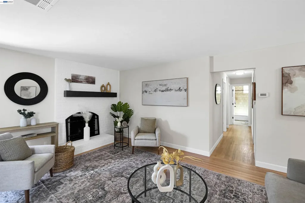 31032 Carroll Avenue Hayward CA 94544