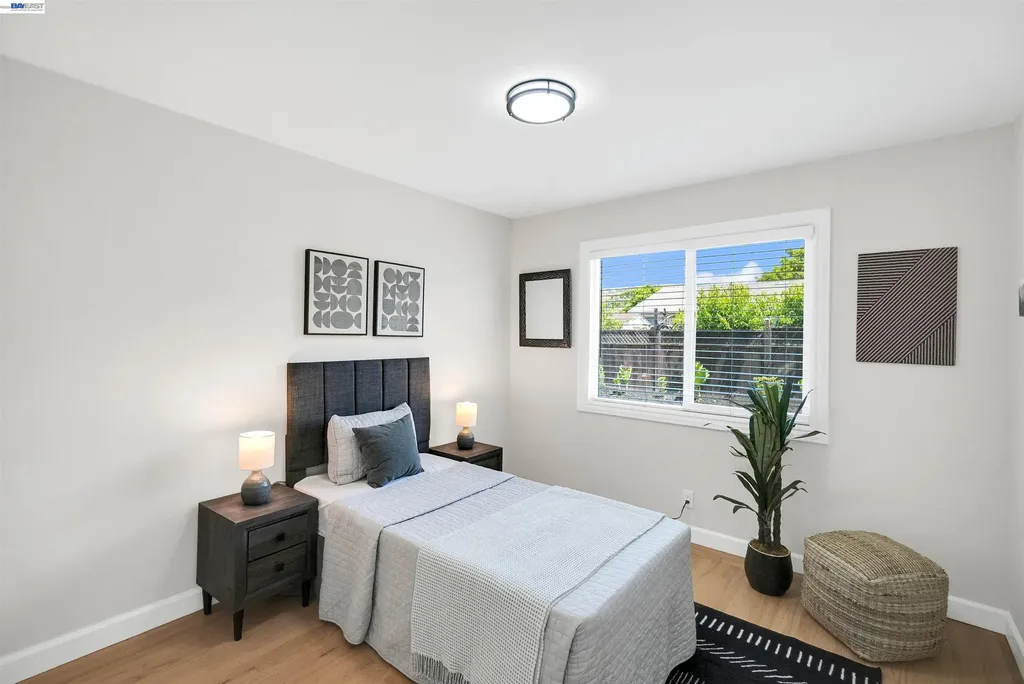31032 Carroll Avenue Hayward CA 94544