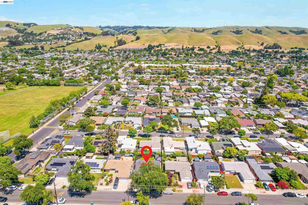 31032 Carroll Avenue Hayward CA 94544