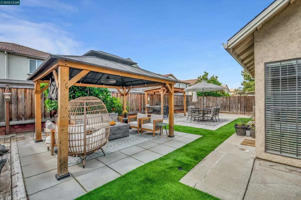 400 Grovewood Loop Brentwood CA 94513