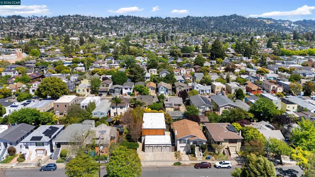 1037 Stannage Avenue Albany CA 94706