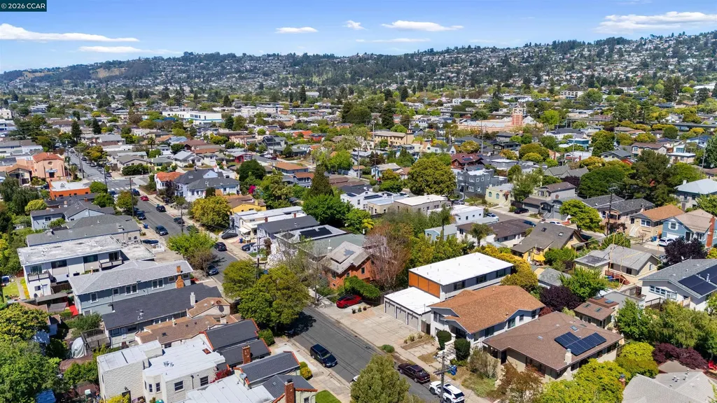 1037 Stannage Avenue Albany CA 94706