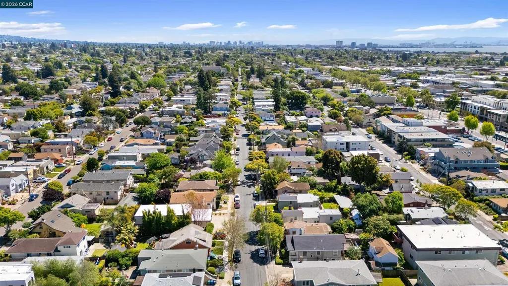 1037 Stannage Avenue Albany CA 94706