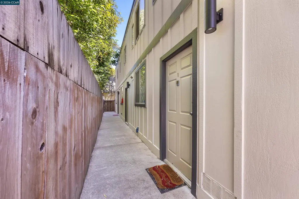 1037 Stannage Avenue Albany CA 94706