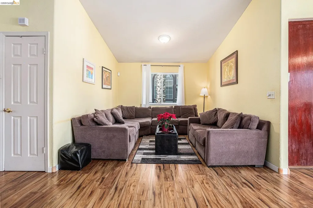 5490 Lenora Road Richmond CA 94803