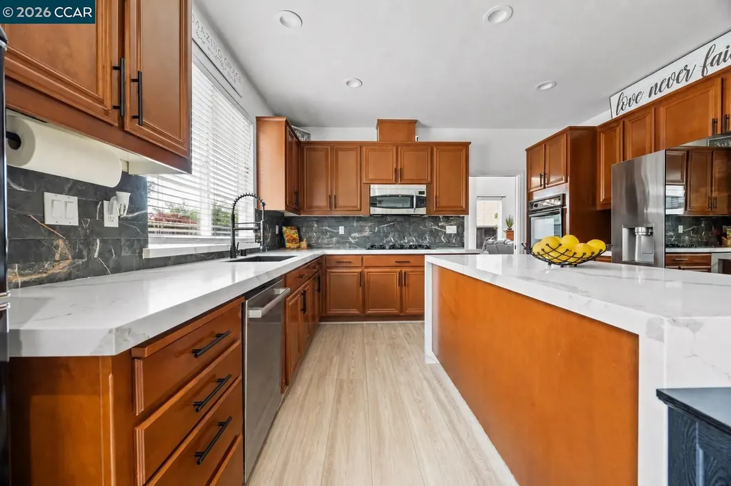 911 Autumn Oak Circle Concord CA 94521
