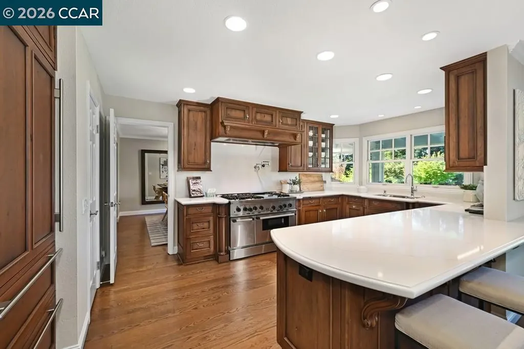 1719 Oro Valley Circle Walnut Creek CA 94596