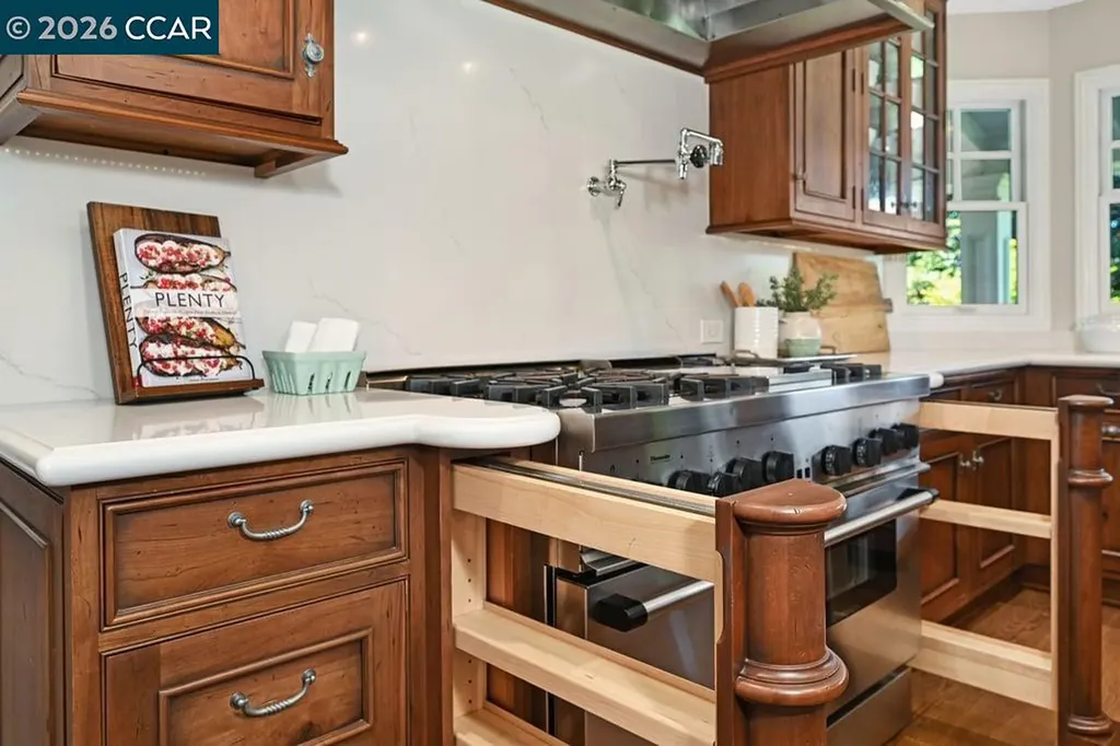 1719 Oro Valley Circle Walnut Creek CA 94596