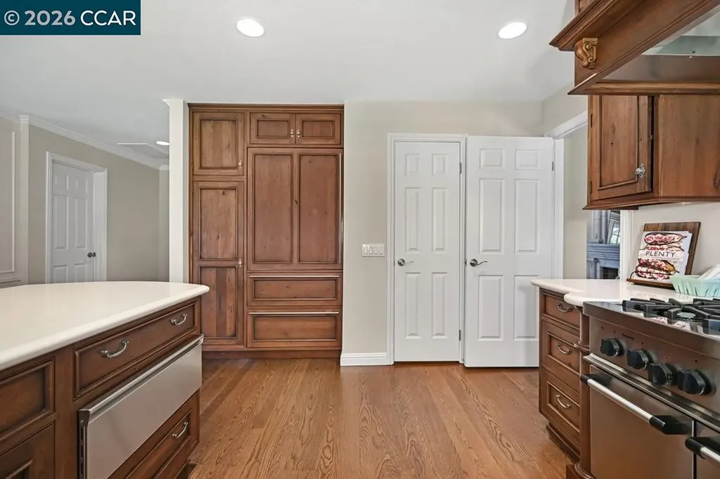 1719 Oro Valley Circle Walnut Creek CA 94596
