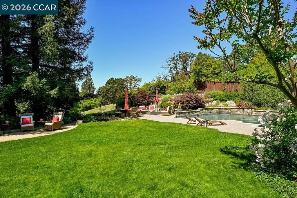 1719 Oro Valley Circle Walnut Creek CA 94596