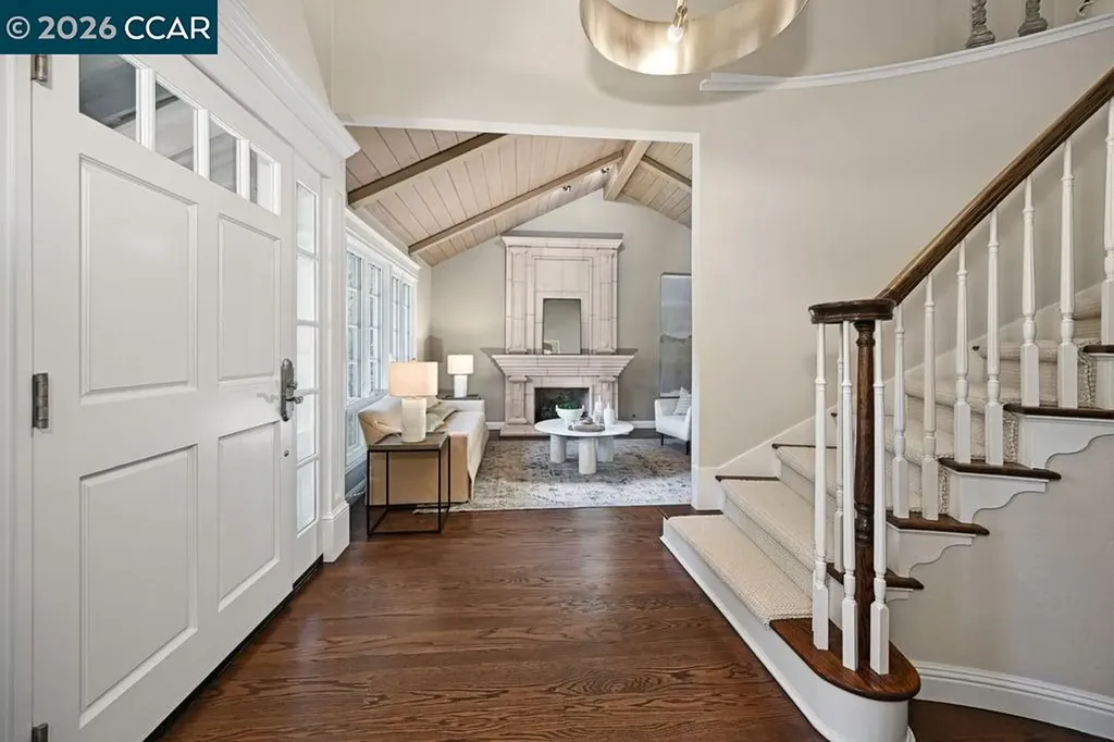 1719 Oro Valley Circle Walnut Creek CA 94596