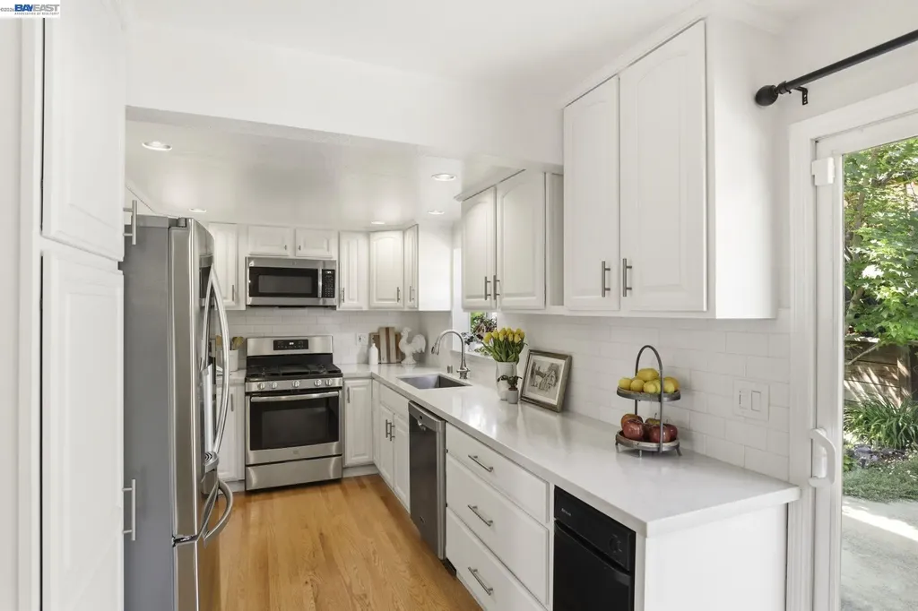 320 Appian Way Union City CA 94587