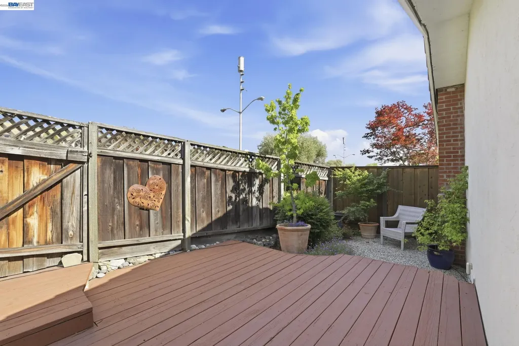320 Appian Way Union City CA 94587