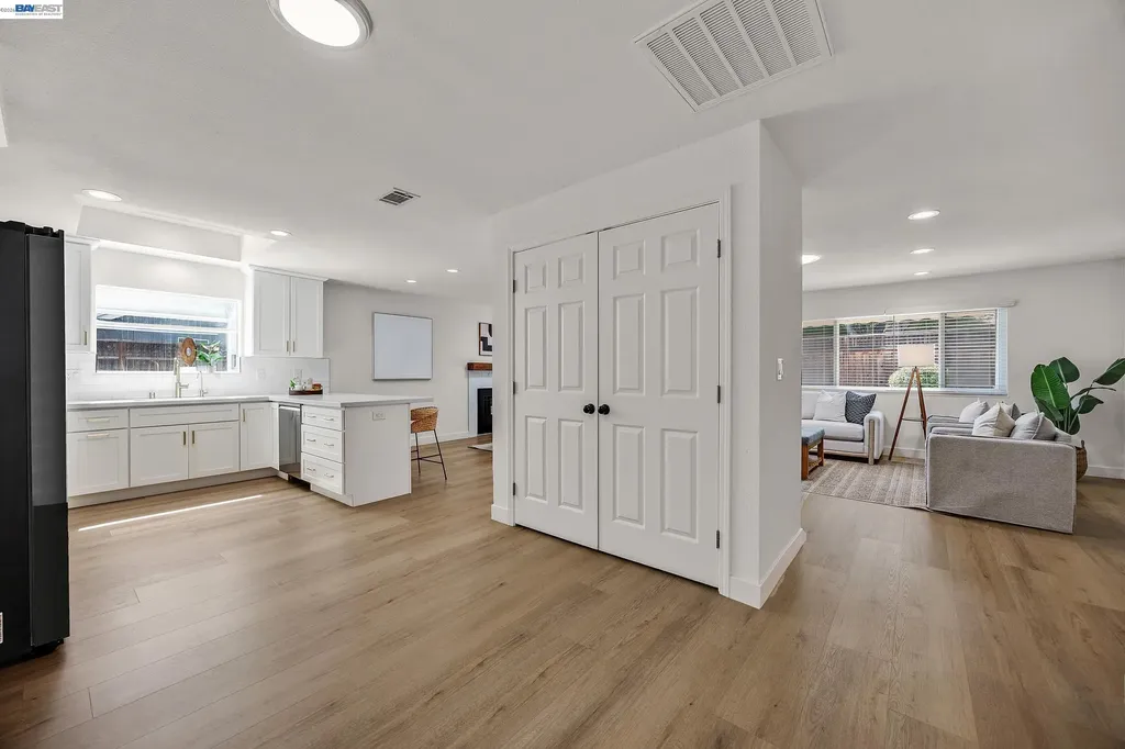 318 Almond San Ramon CA 94583