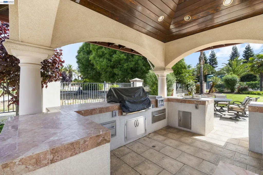 4224 Greenville Road Livermore CA 94550