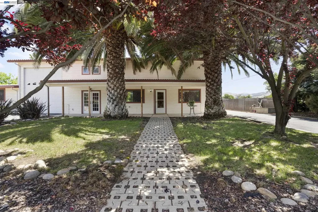 4224 Greenville Road Livermore CA 94550