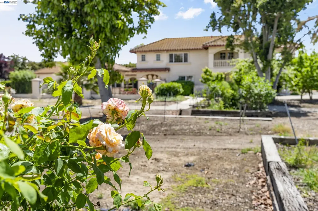 4224 Greenville Road Livermore CA 94550