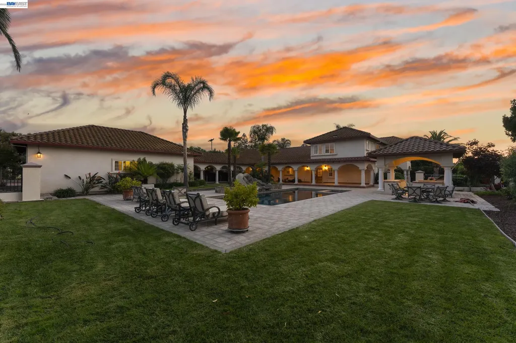 4224 Greenville Road Livermore CA 94550