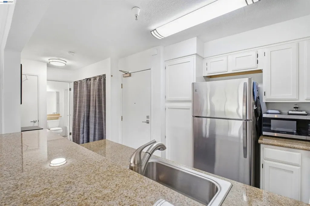 39078 Guardino Drive Fremont CA 94538