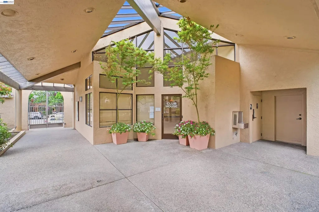 39078 Guardino Drive Fremont CA 94538