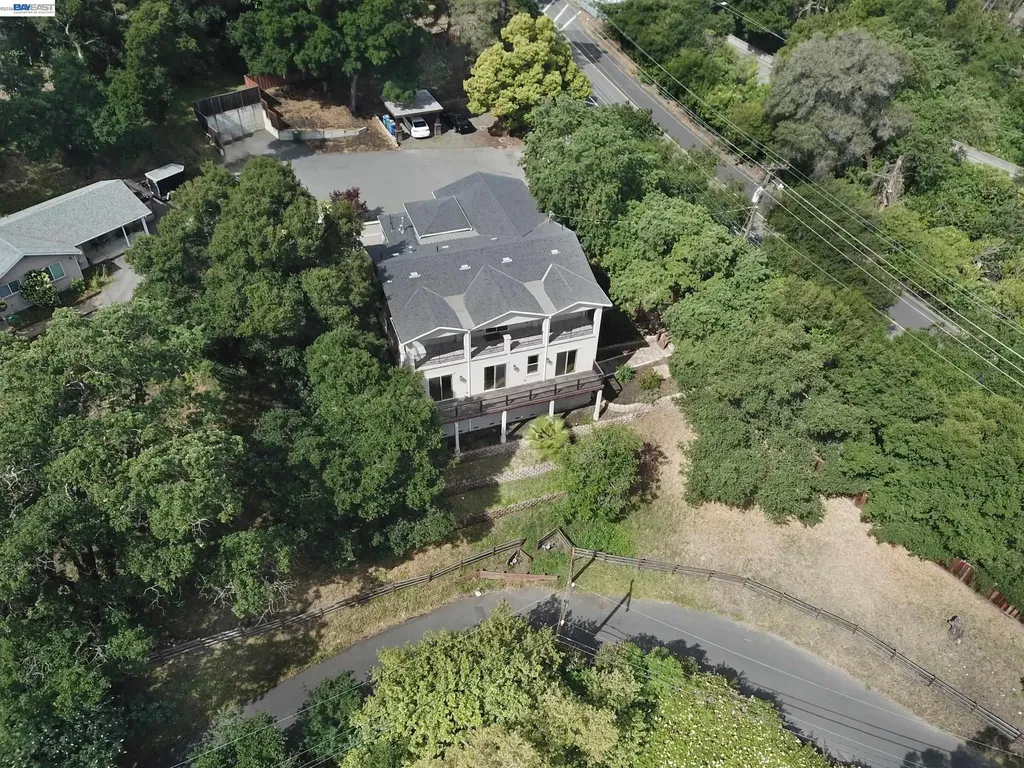 1516 Pleasant Hill Road Lafayette CA 94549