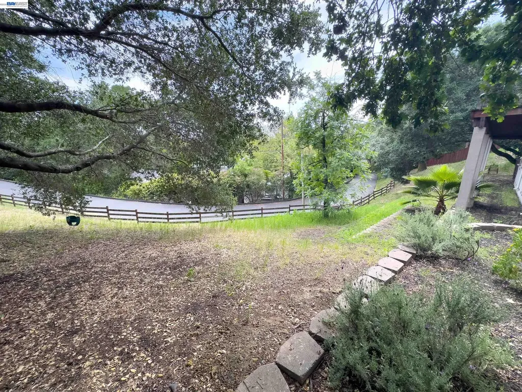 1516 Pleasant Hill Road Lafayette CA 94549