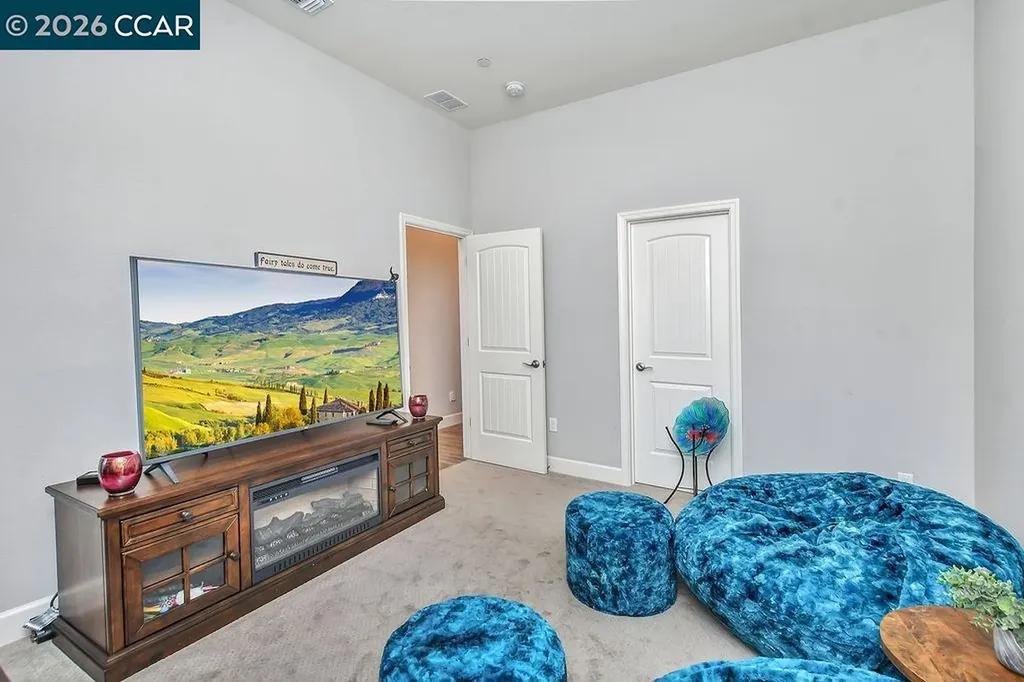 208 Chinook Drive Brentwood CA 94513