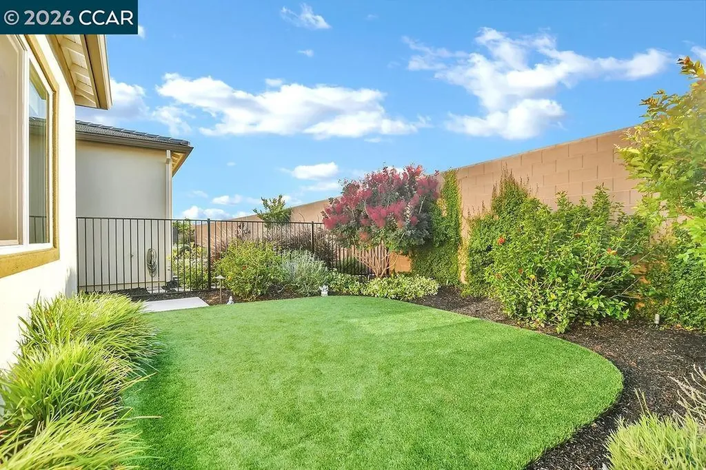 208 Chinook Drive Brentwood CA 94513