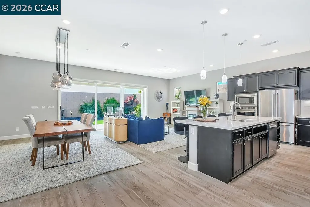 208 Chinook Drive Brentwood CA 94513