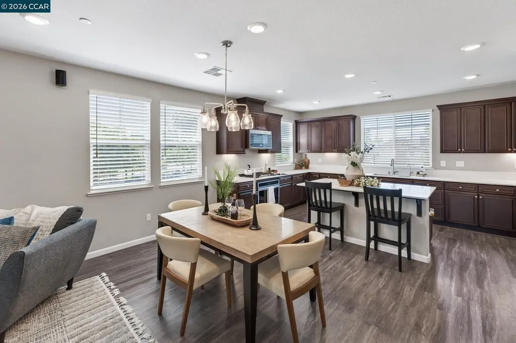 24552 Autumn Mist Way Hayward CA 94544