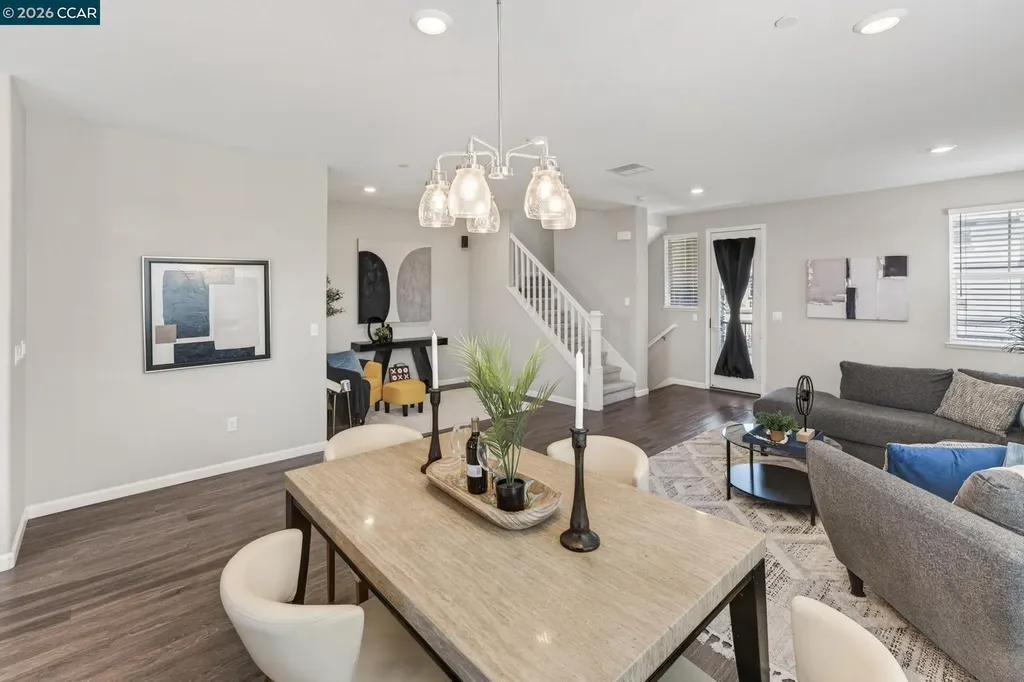 24552 Autumn Mist Way Hayward CA 94544