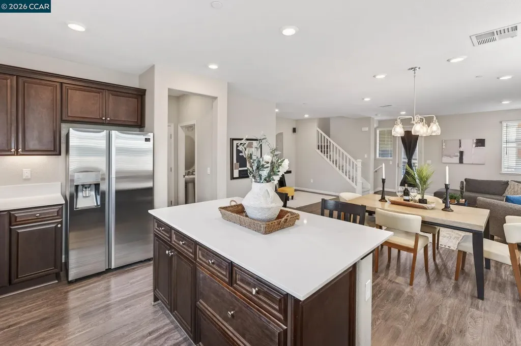 24552 Autumn Mist Way Hayward CA 94544