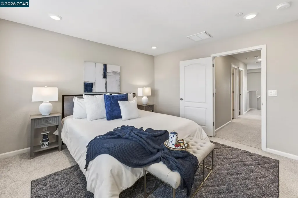 24552 Autumn Mist Way Hayward CA 94544