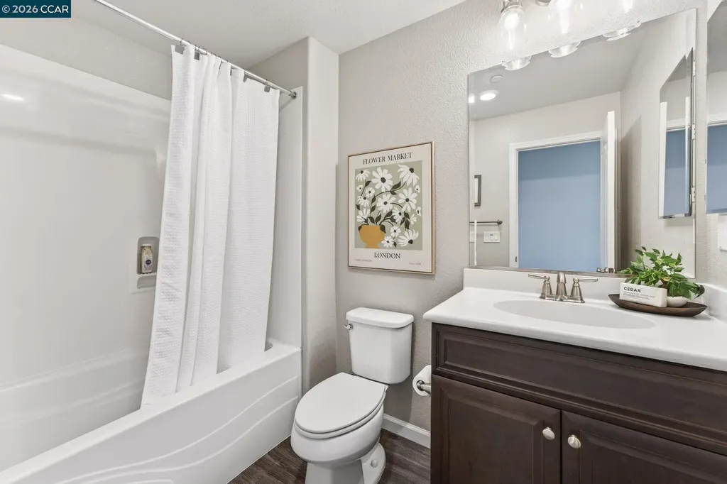 24552 Autumn Mist Way Hayward CA 94544