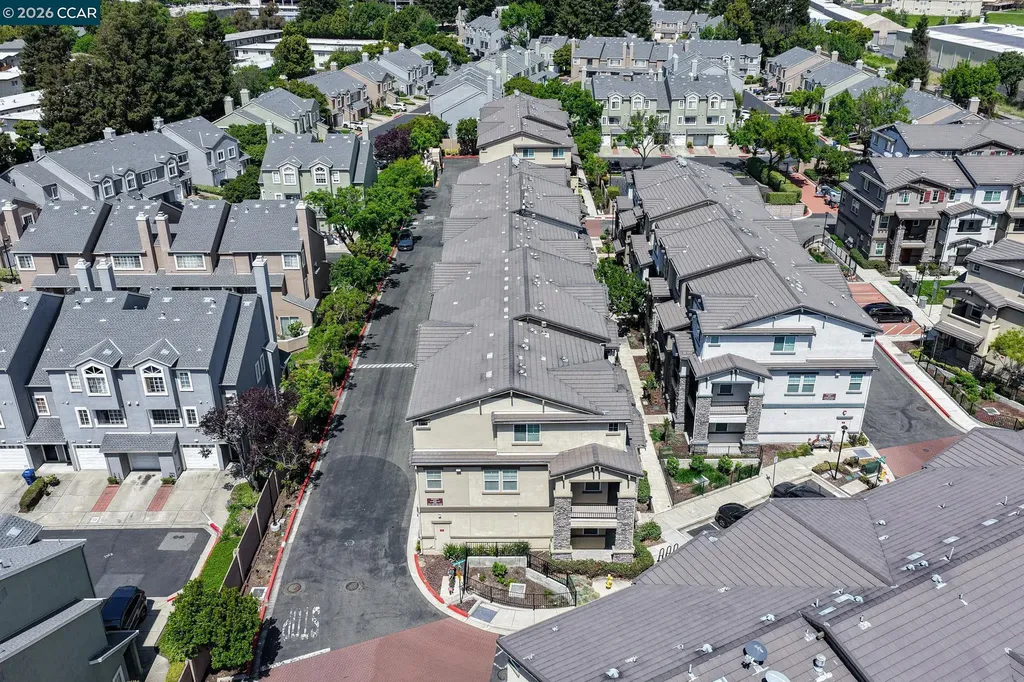 24552 Autumn Mist Way Hayward CA 94544