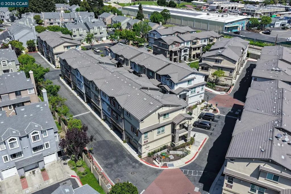 24552 Autumn Mist Way Hayward CA 94544