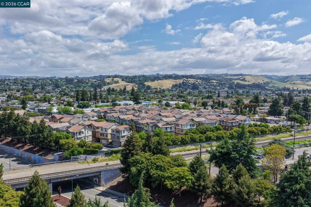 24552 Autumn Mist Way Hayward CA 94544