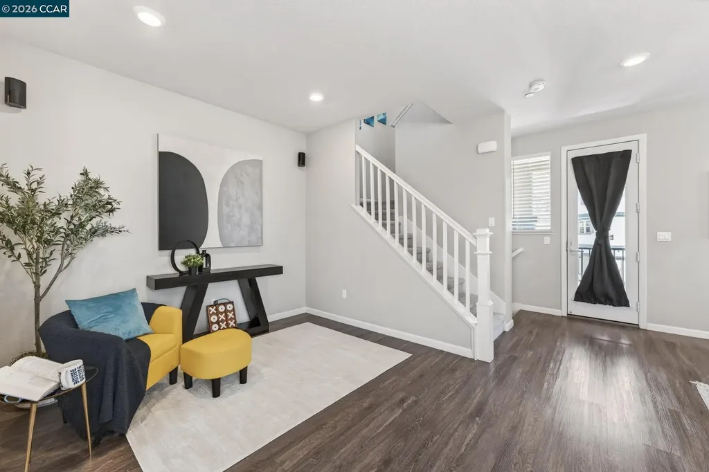 24552 Autumn Mist Way Hayward CA 94544