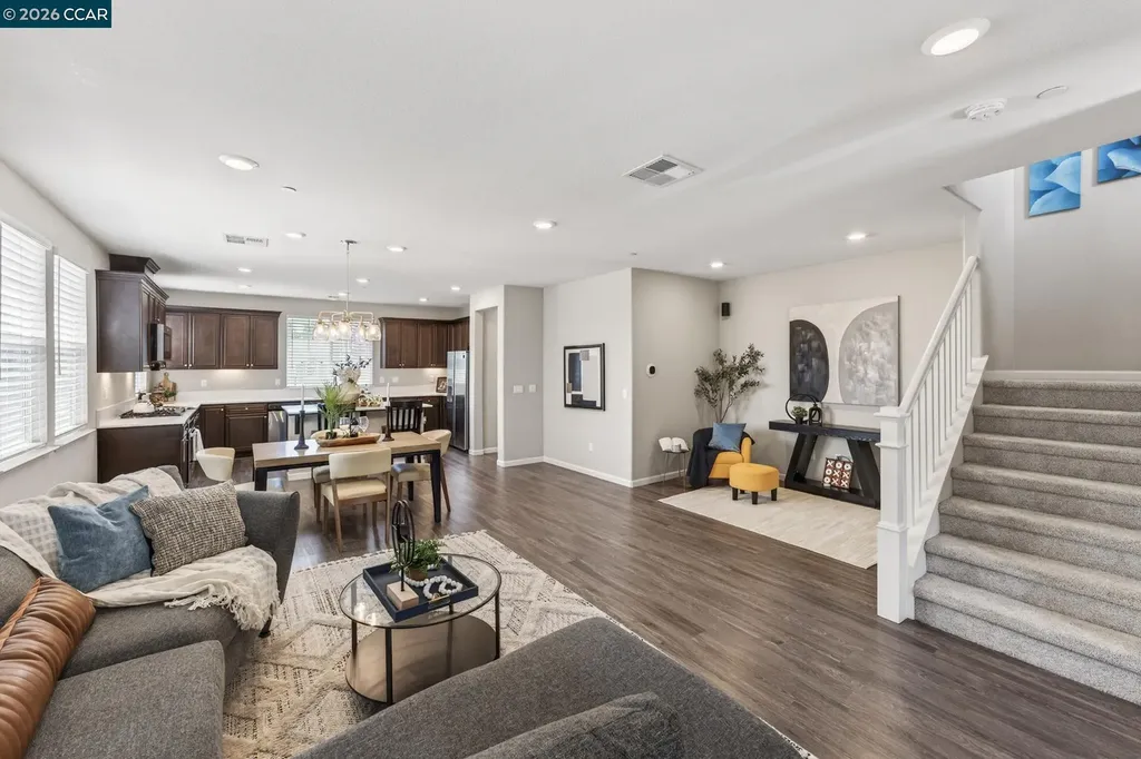 24552 Autumn Mist Way Hayward CA 94544