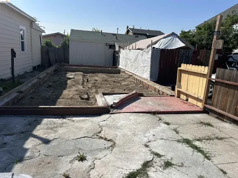 2021 27TH Avenue Oakland CA 94601