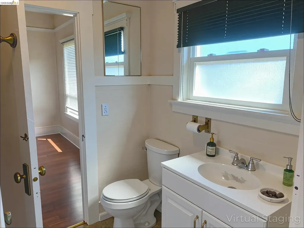 1028 61st Street Oakland CA 94608