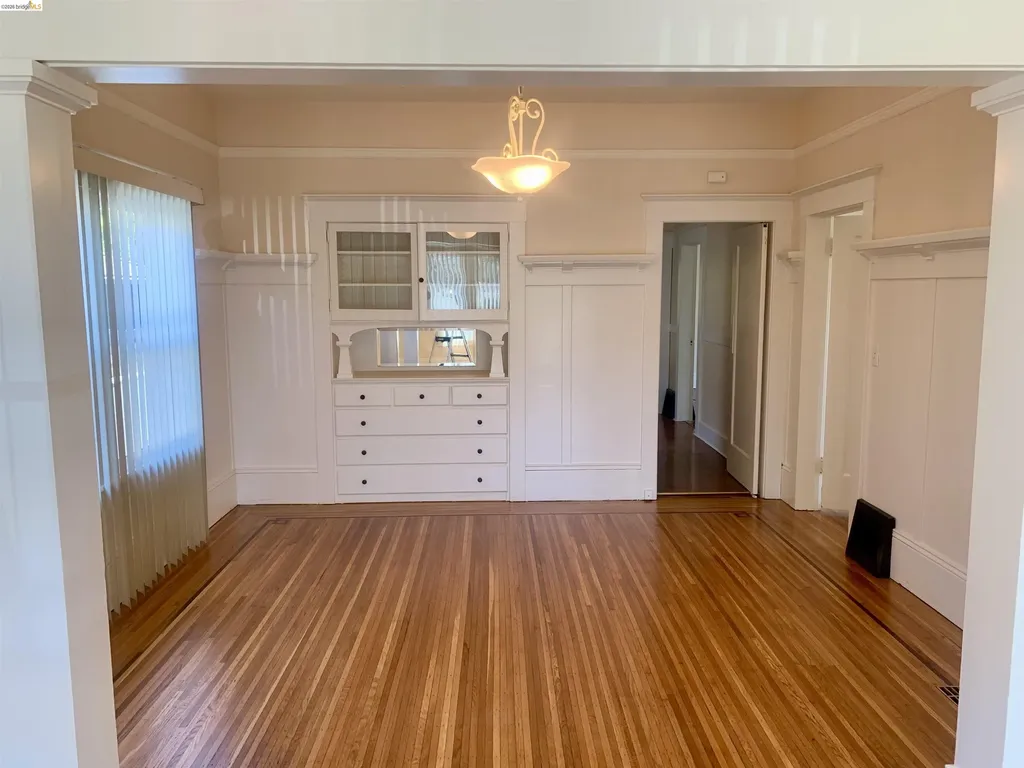 1028 61st Street Oakland CA 94608
